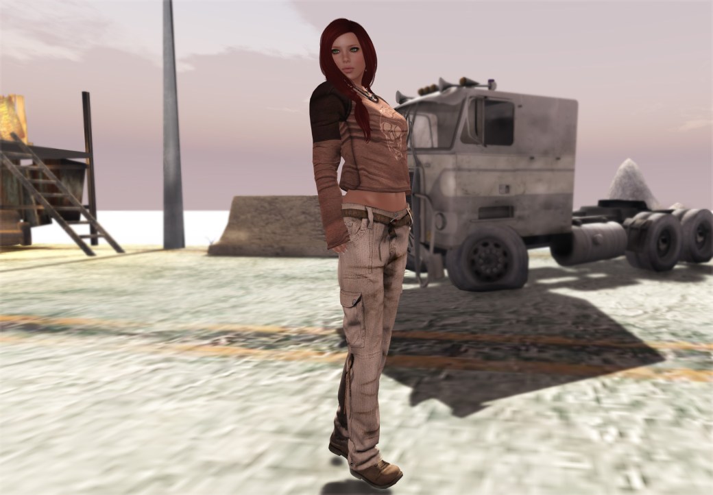 082713 pose delmay 1